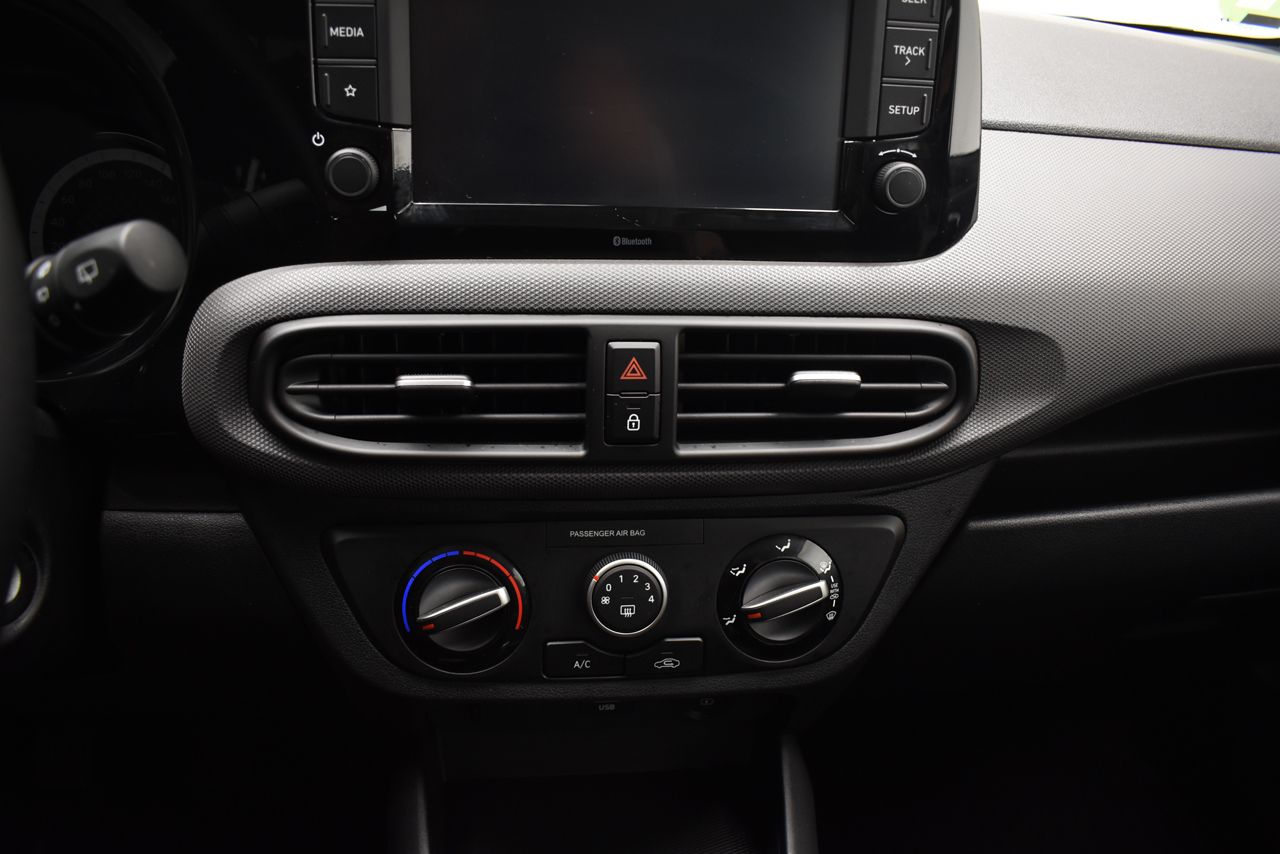 Foto Hyundai i10 26