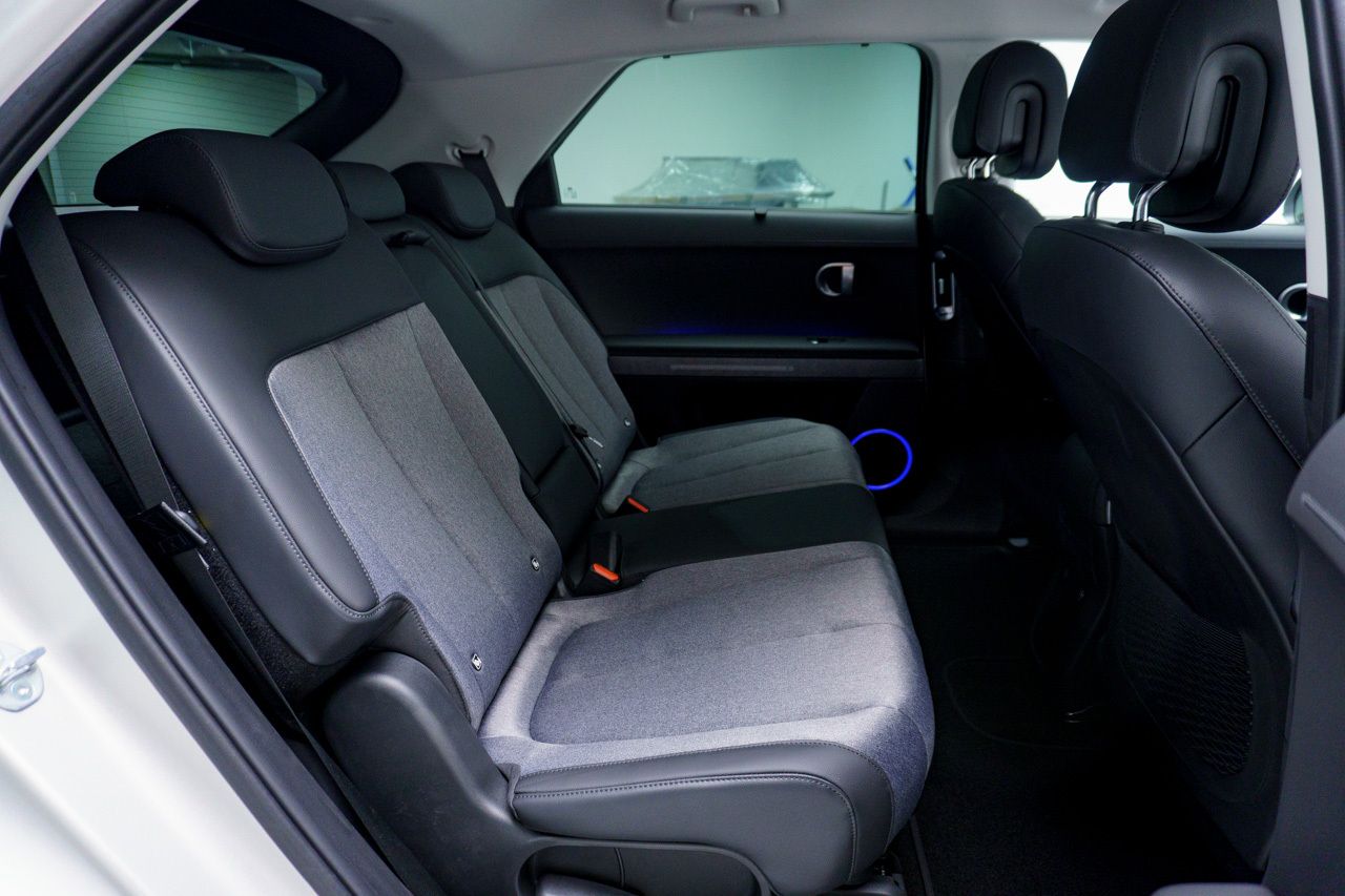 Foto Hyundai IONIQ 18