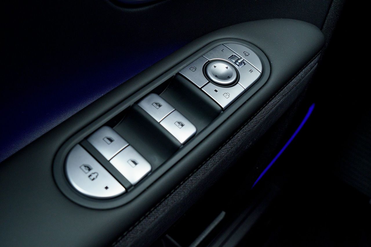 Foto Hyundai IONIQ 25