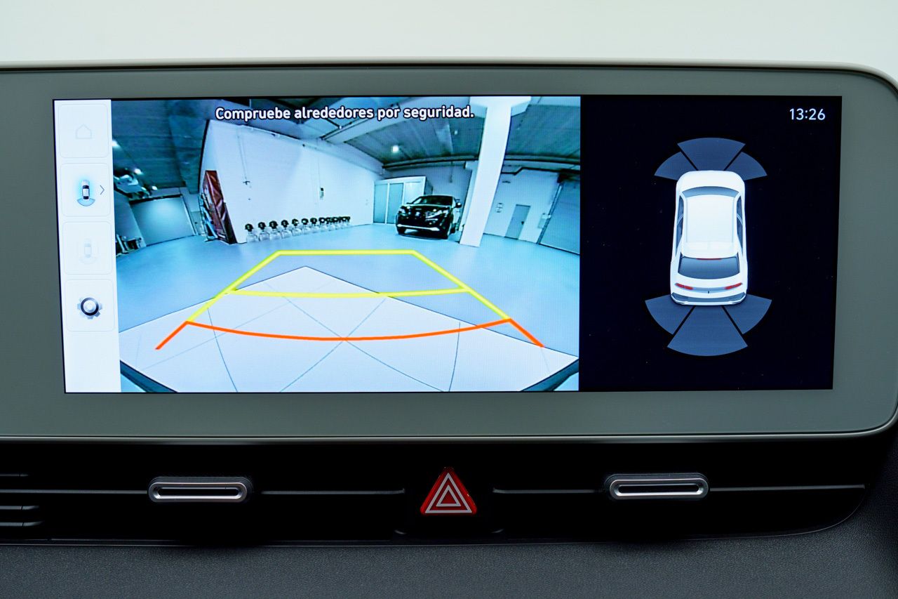 Foto Hyundai IONIQ 27