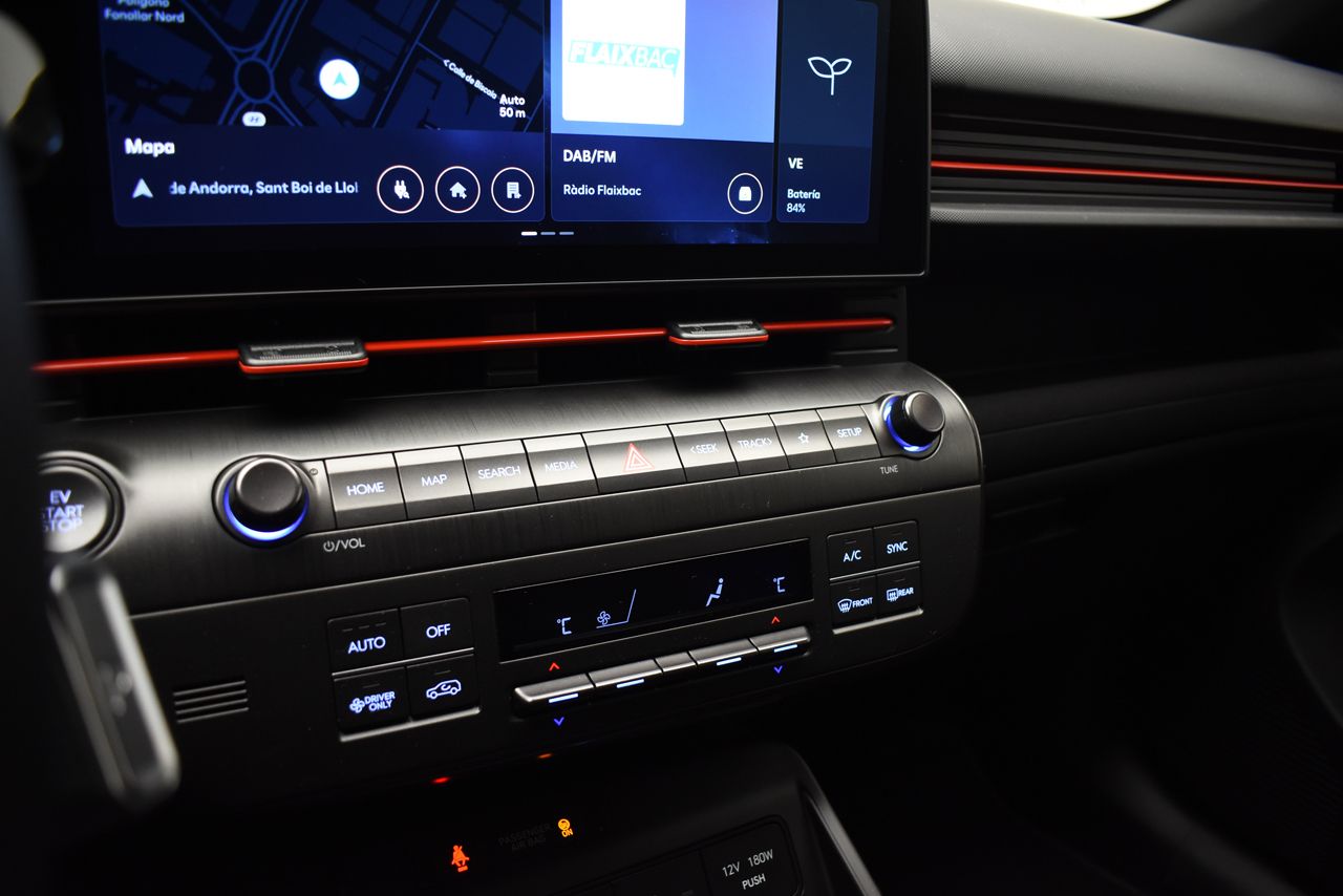 Foto Hyundai Kona 32