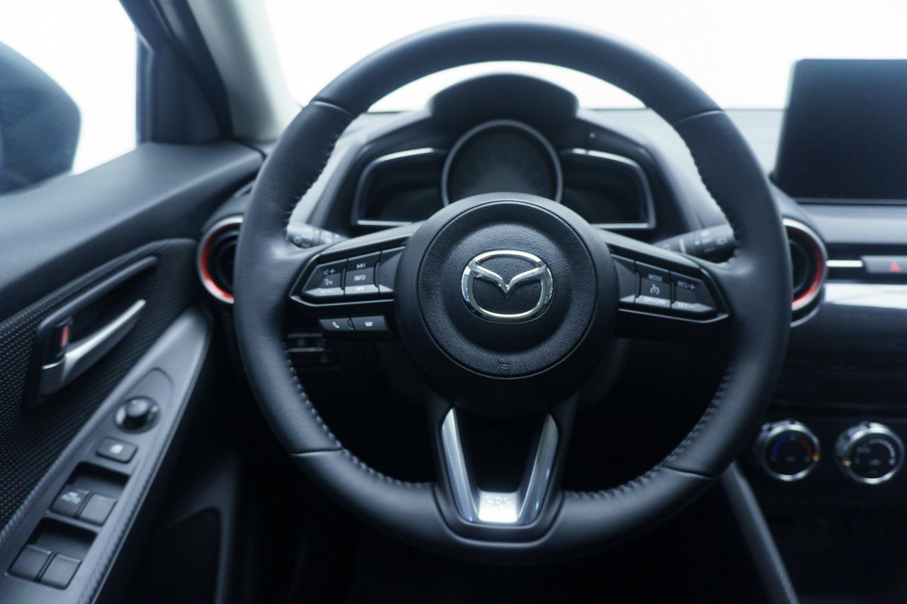 Foto Mazda Mazda2 20