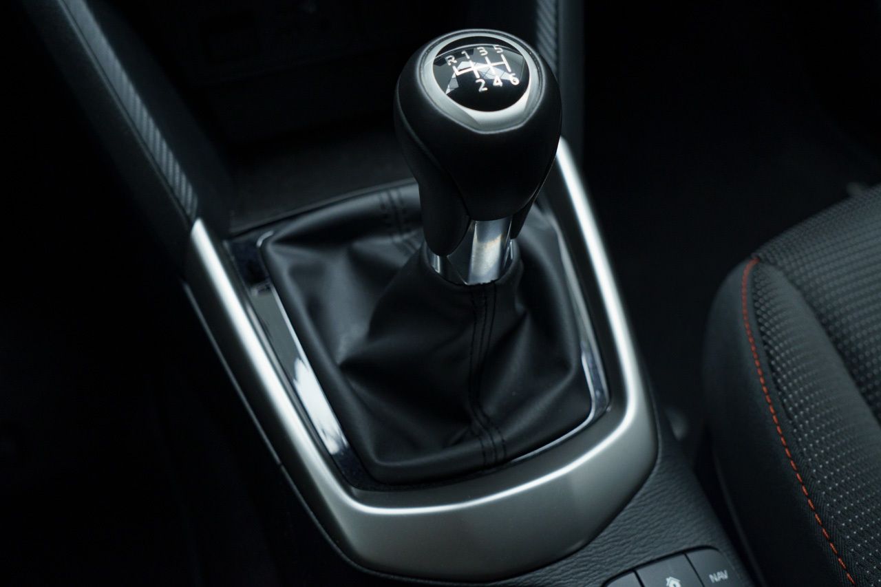 Foto Mazda Mazda2 25
