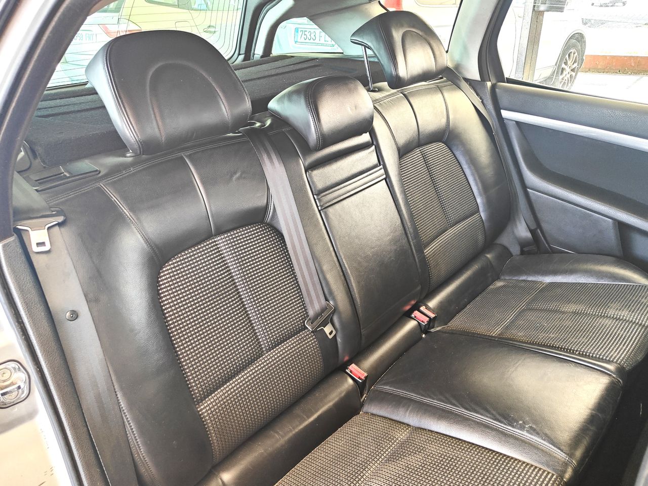 Foto Peugeot 407 13