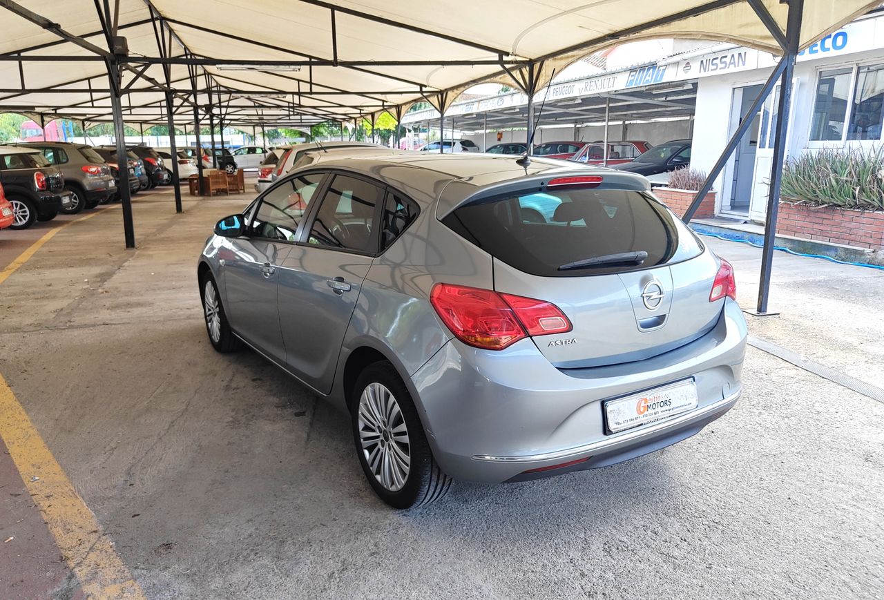 Foto Opel Astra 7