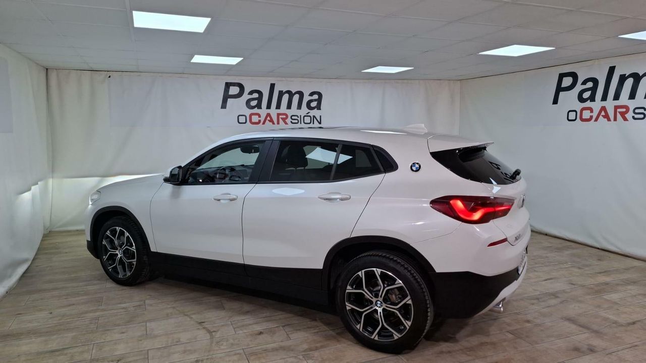 Foto BMW X2 4