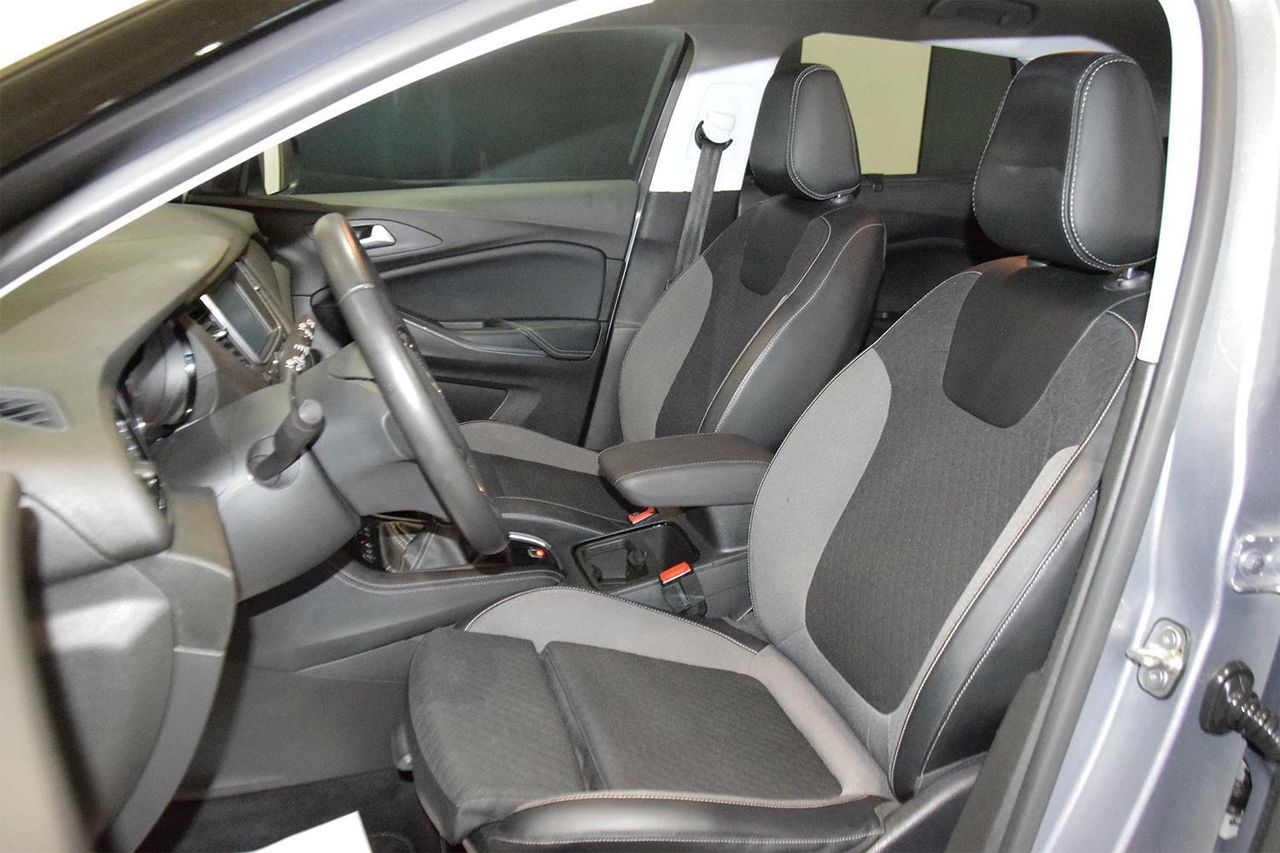 Foto Opel Grandland X 14