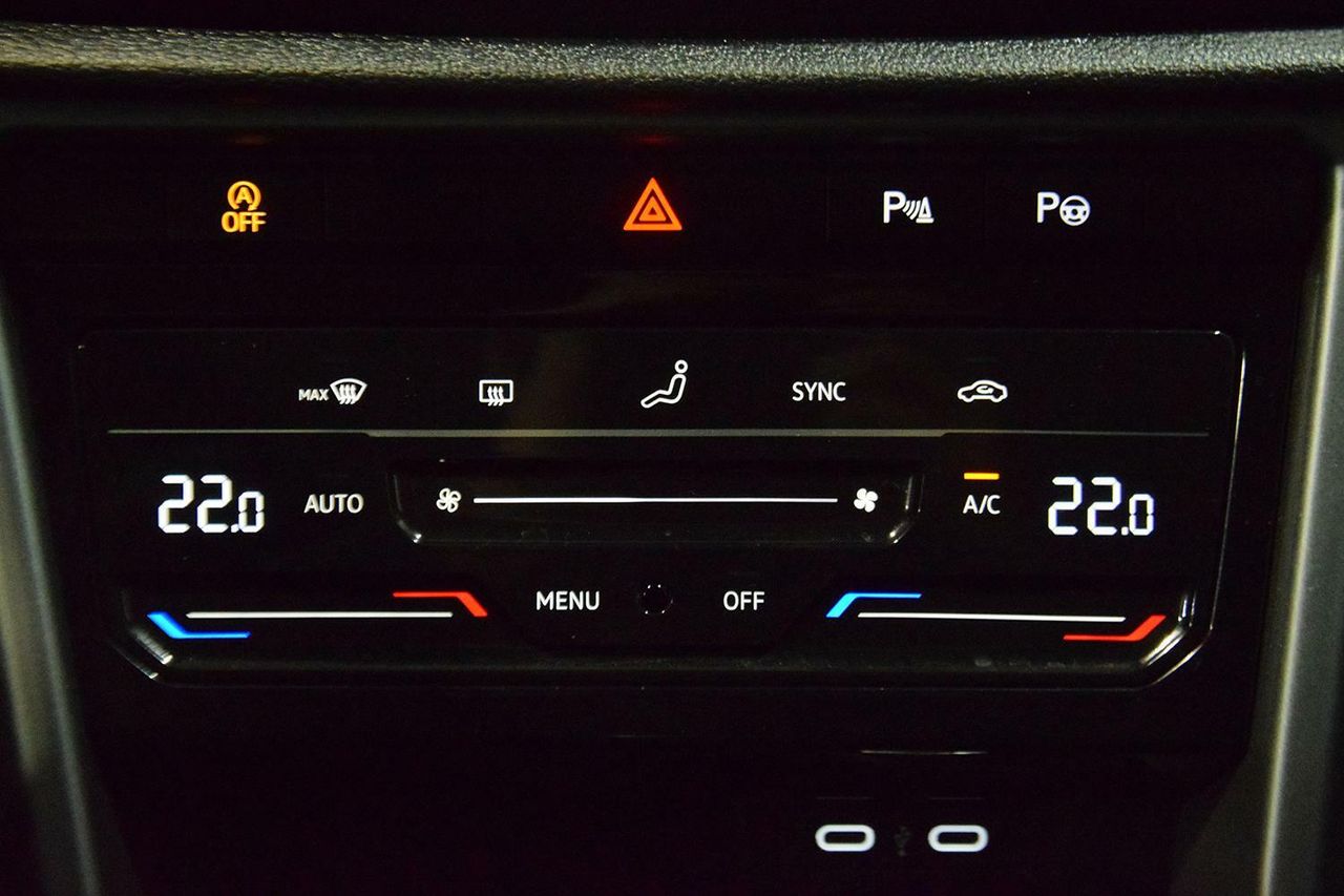 Foto Volkswagen T-Roc 37