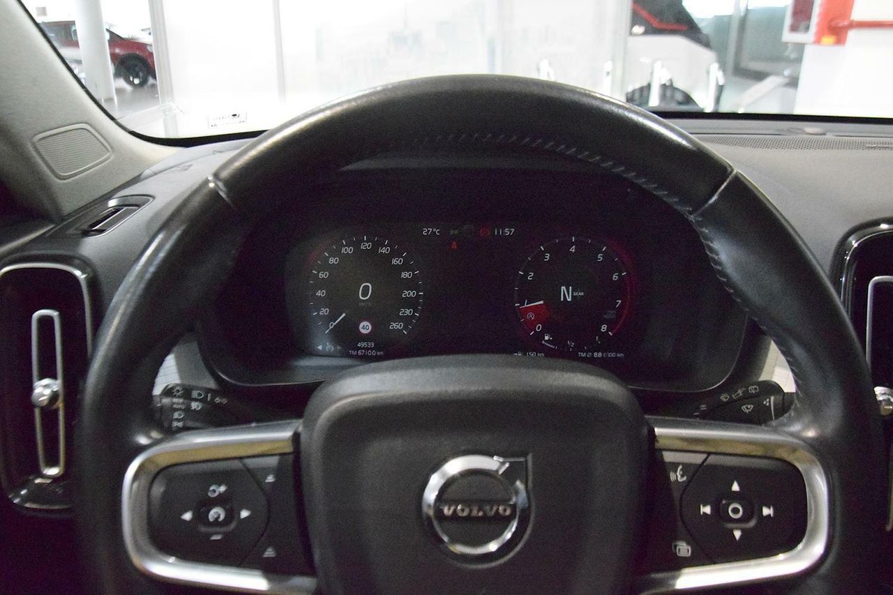 Foto Volvo XC40 13