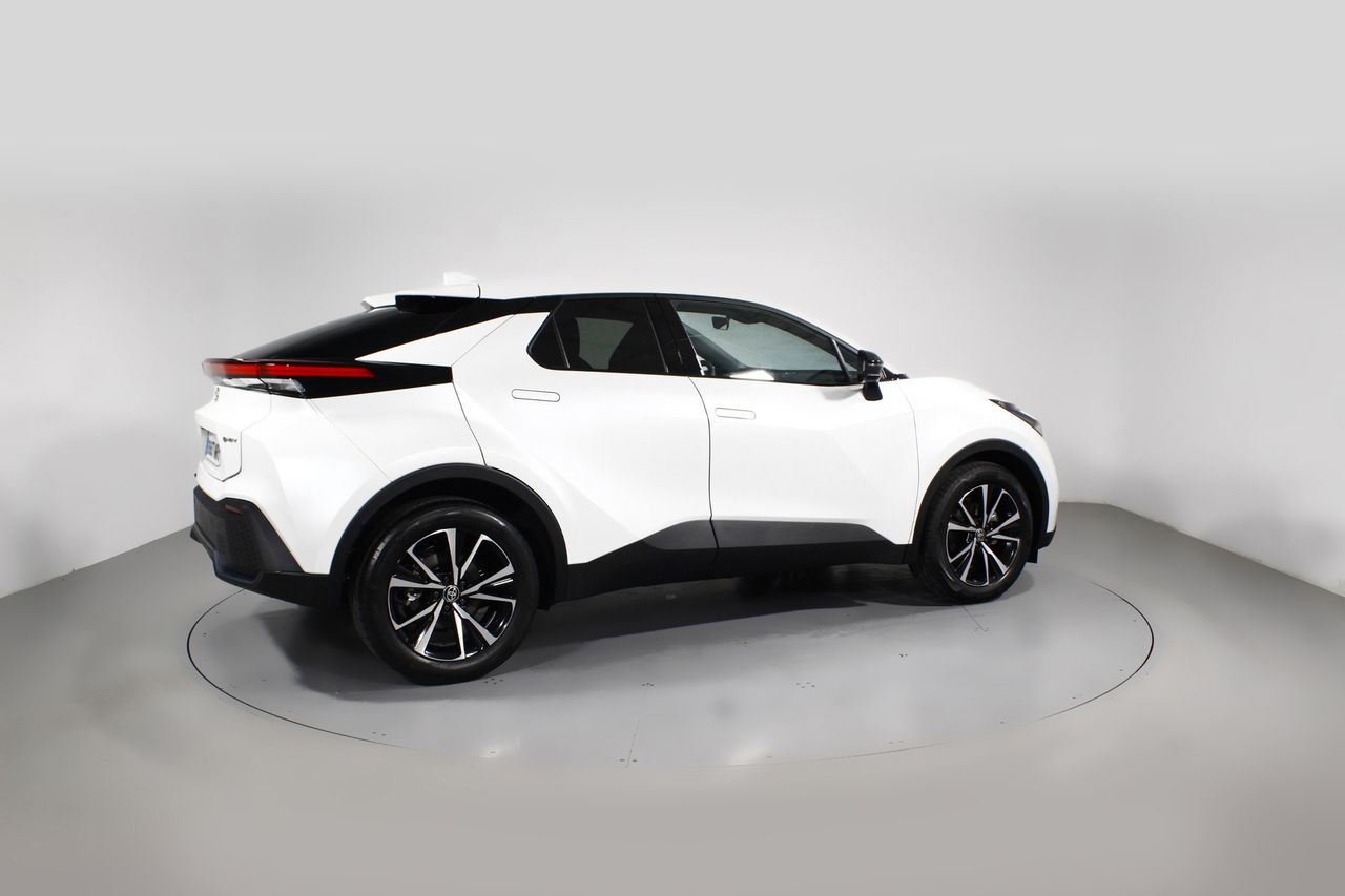 Foto Toyota C-HR 4