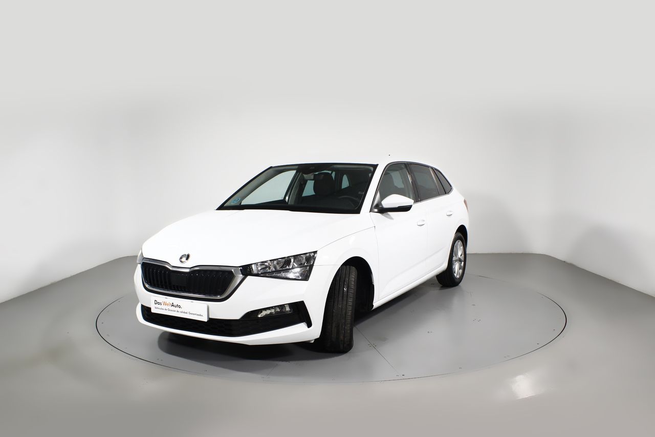 Foto Skoda Scala 9