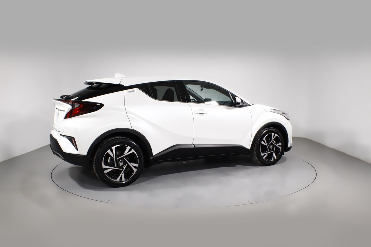 Foto Toyota C-HR 4