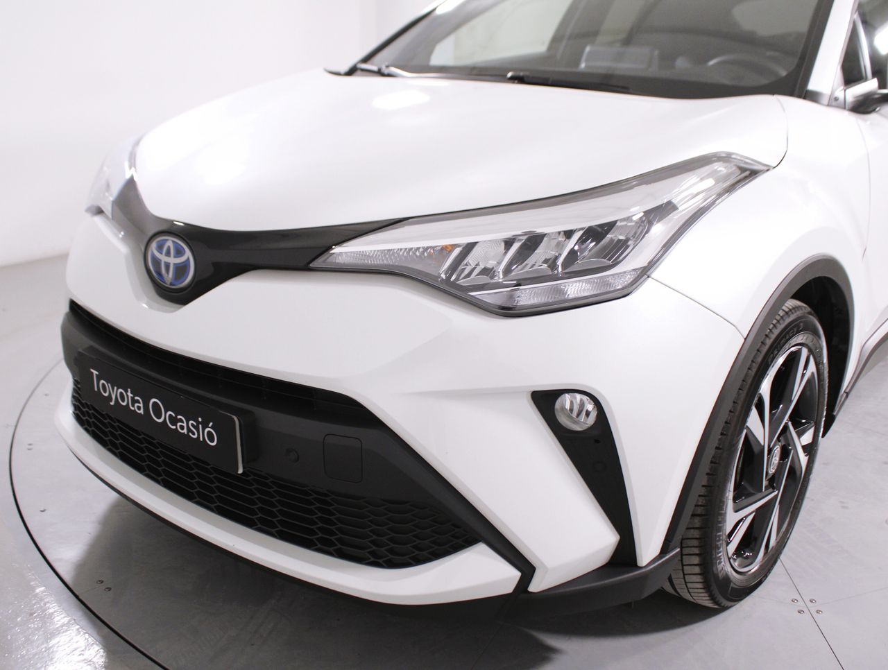 Foto Toyota C-HR 19