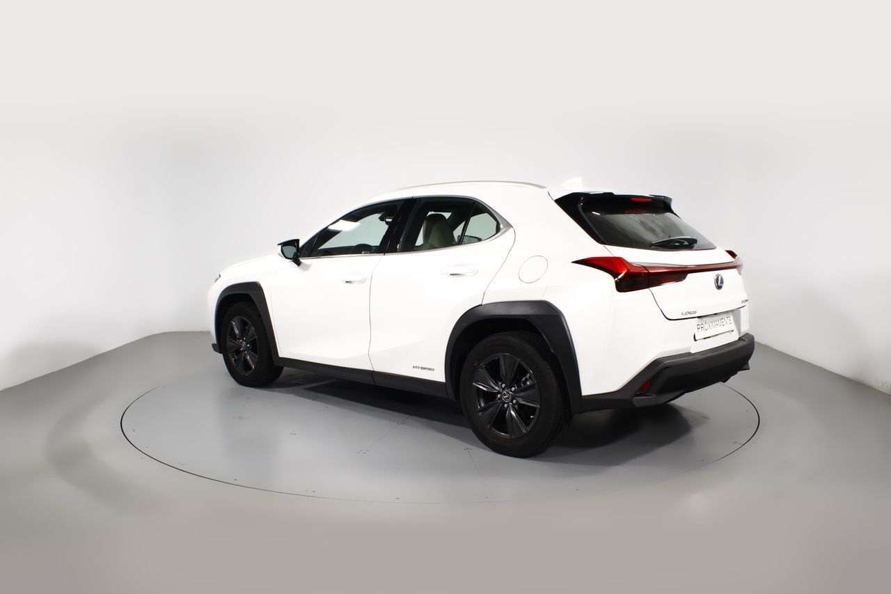 Foto Lexus UX 9