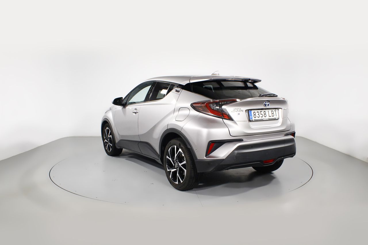 Foto Toyota C-HR 2