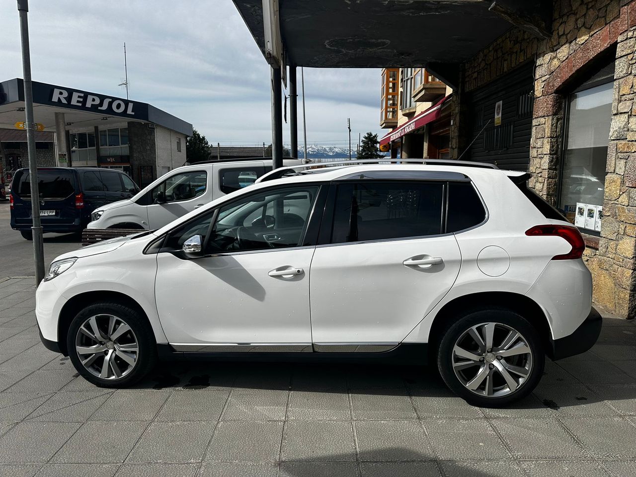 Foto Peugeot 2008 4