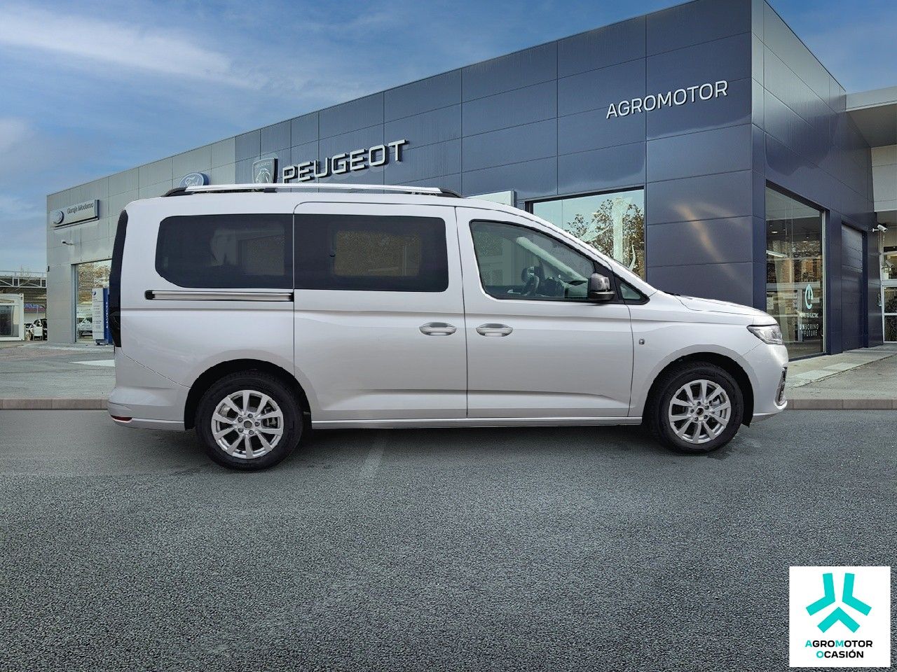 Foto Ford Tourneo Connect 4