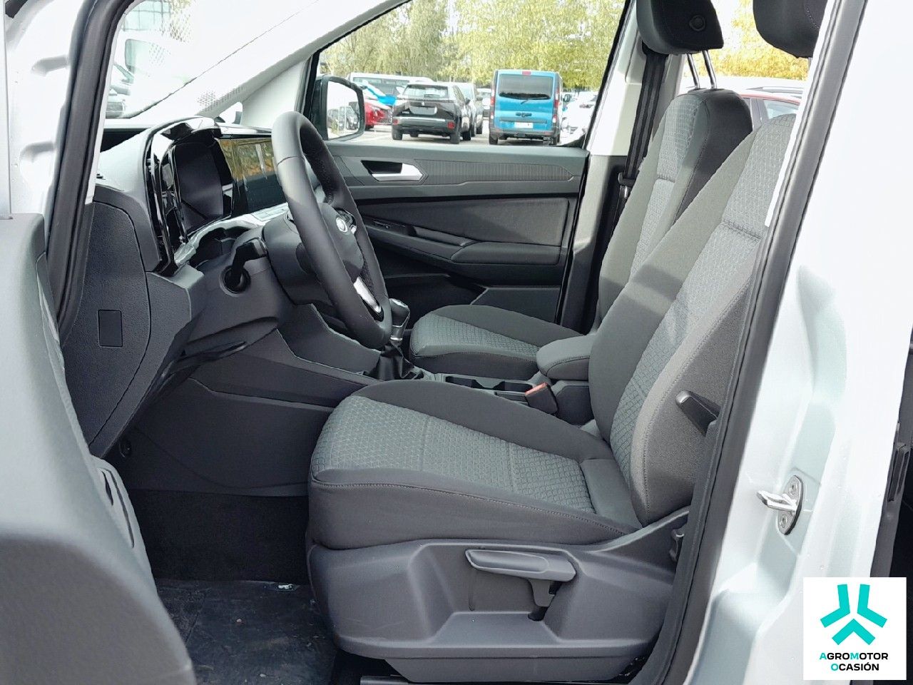 Foto Ford Tourneo Connect 9