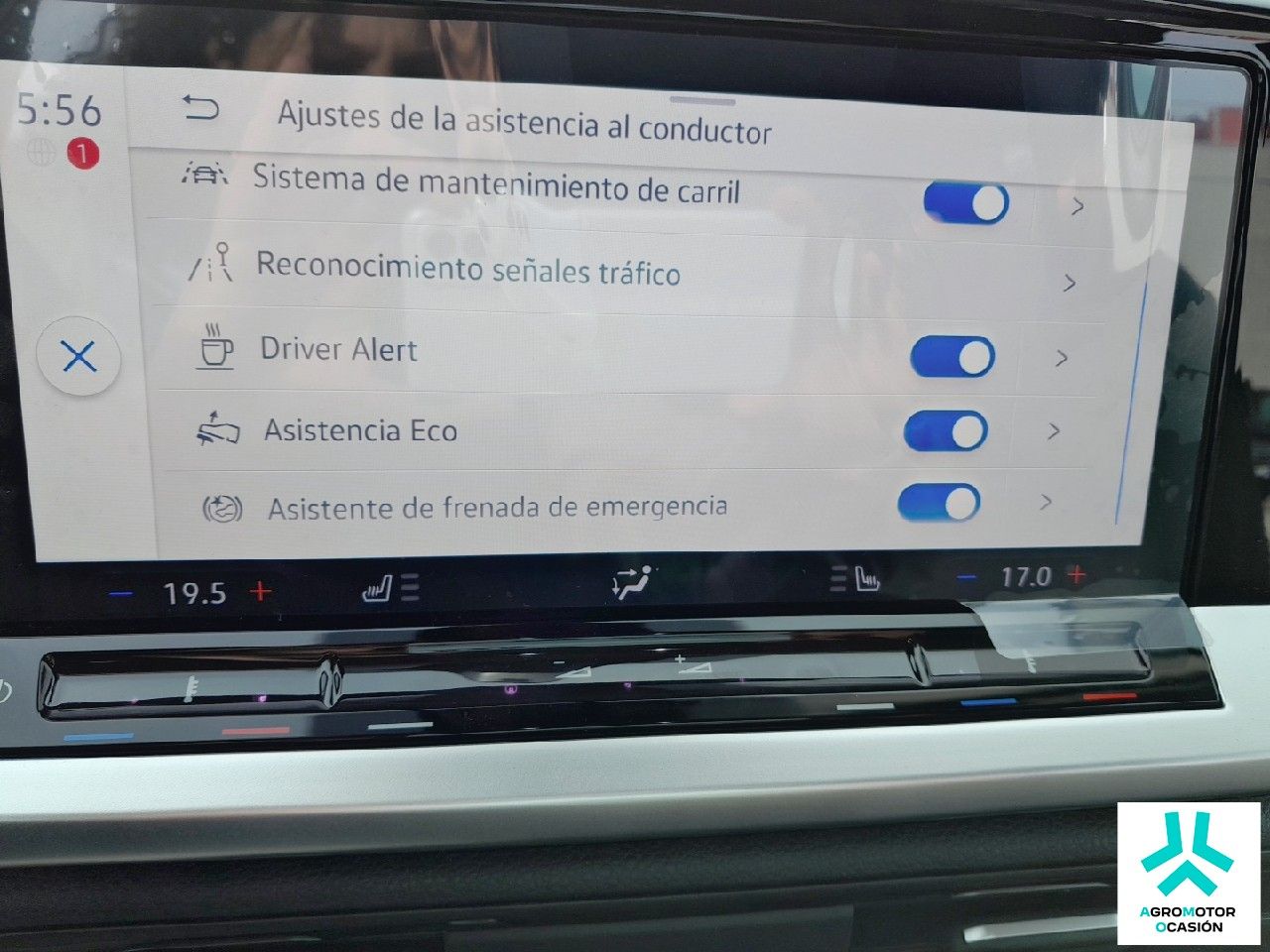 Foto Ford Tourneo Connect 23