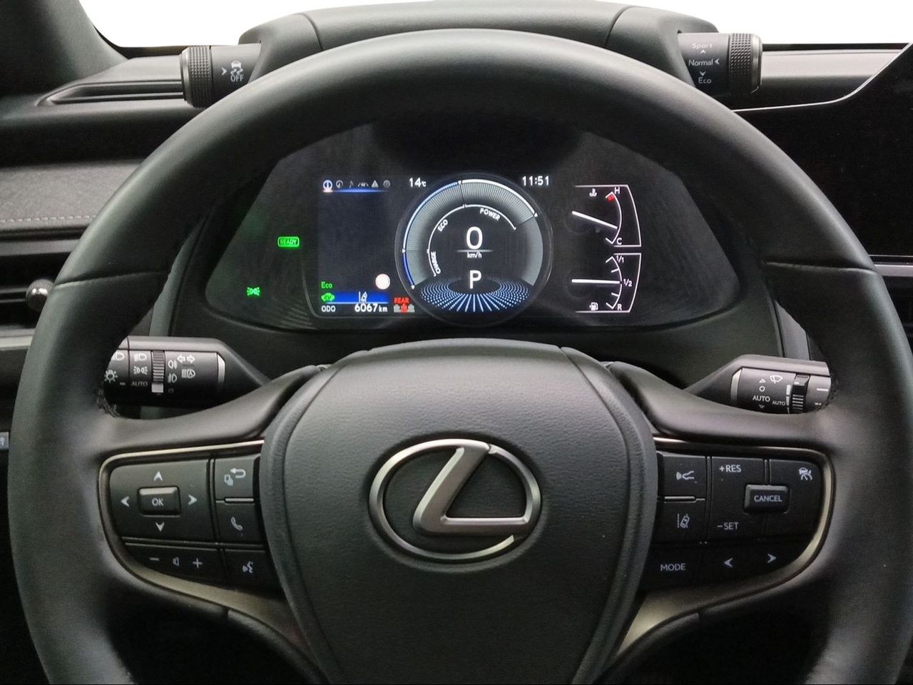 Foto Lexus UX 15