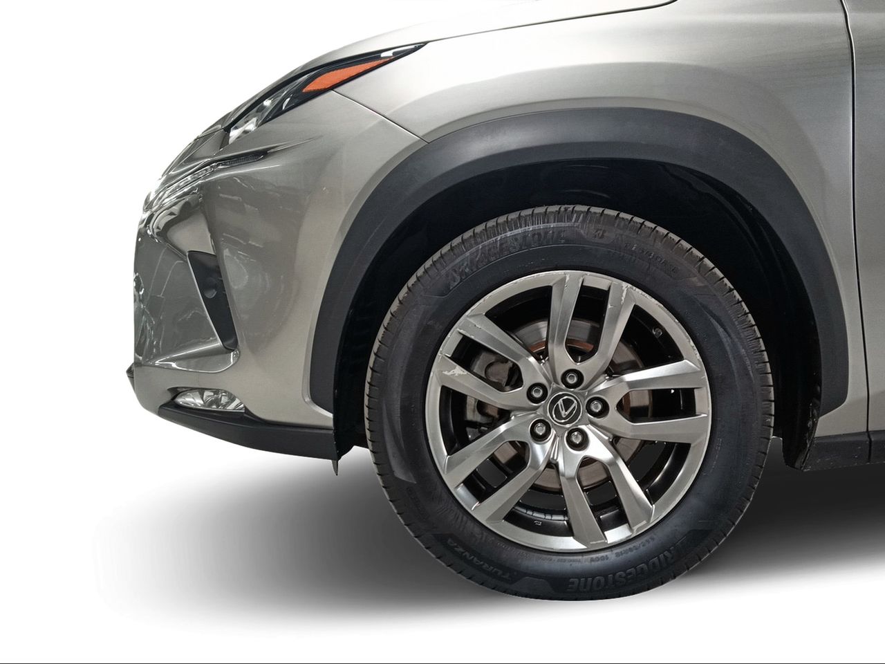 Foto Lexus NX 10