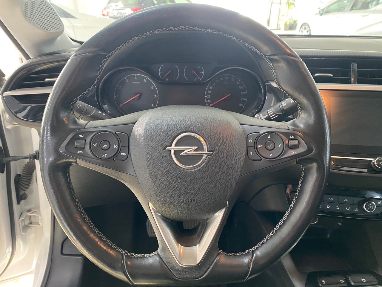 Foto Opel Corsa 11