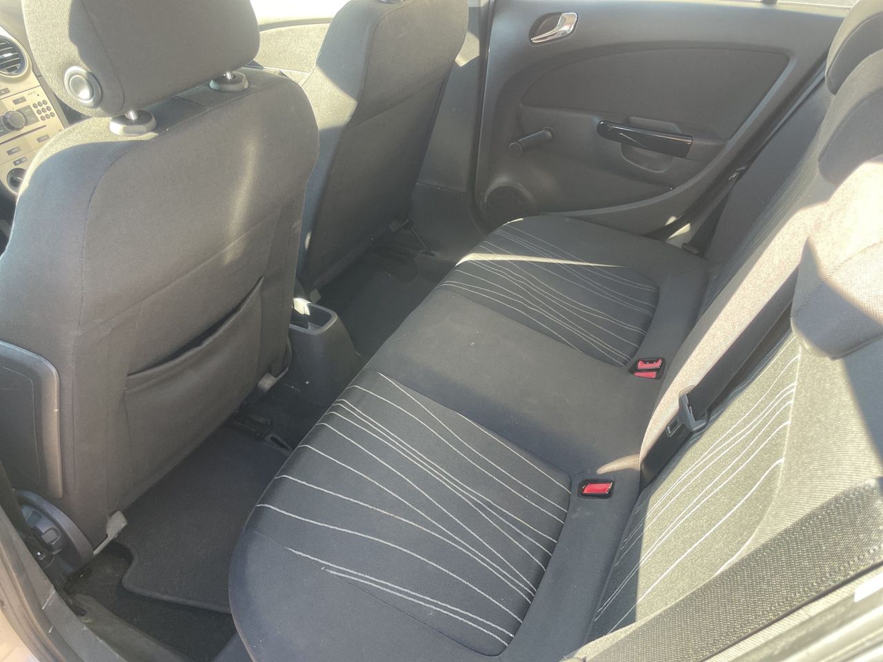 Foto Opel Corsa 11