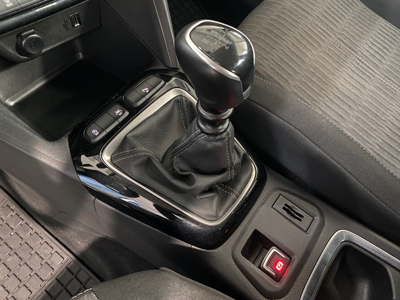 Foto Opel Corsa 14
