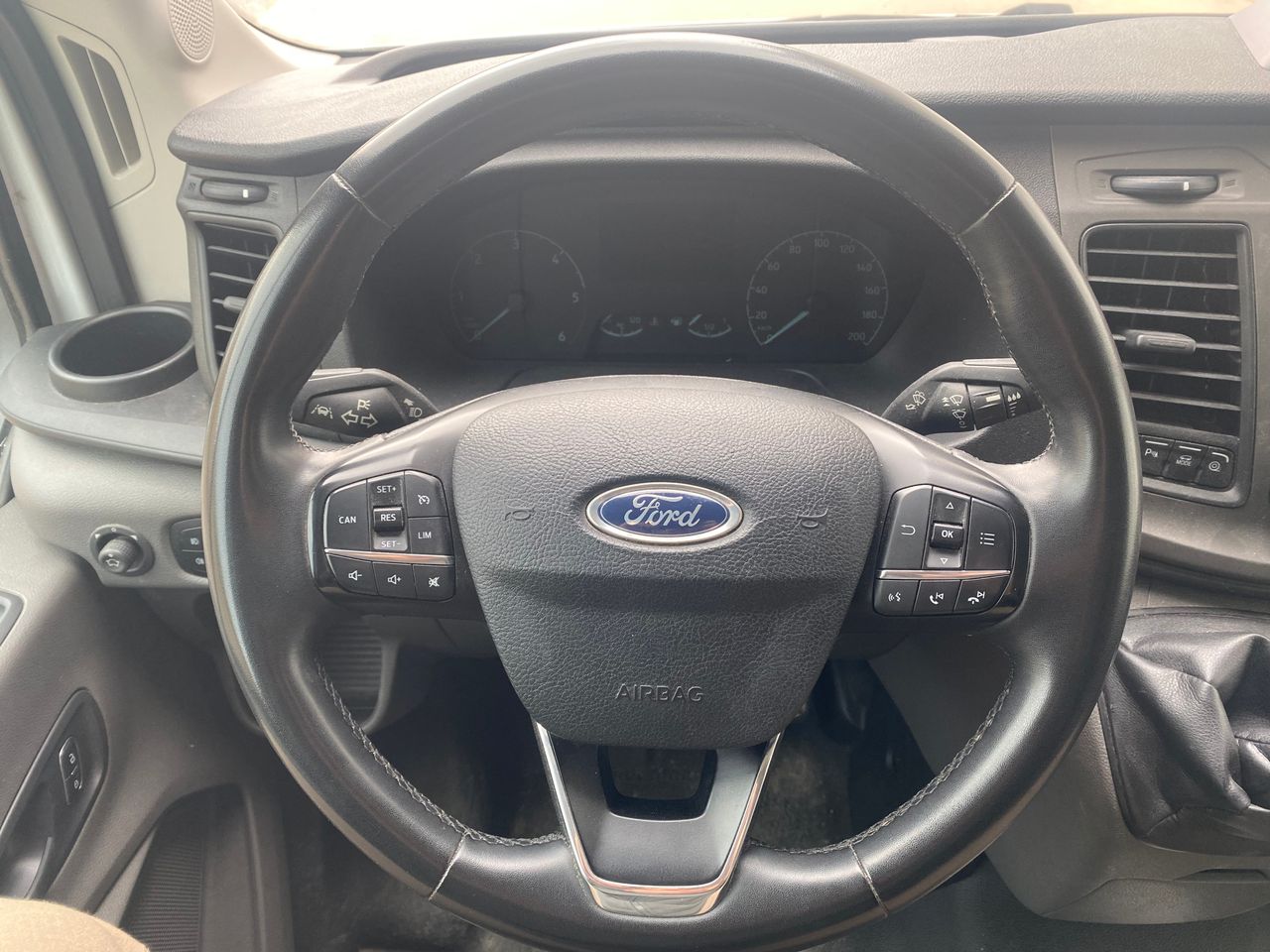 Foto Ford Transit 12