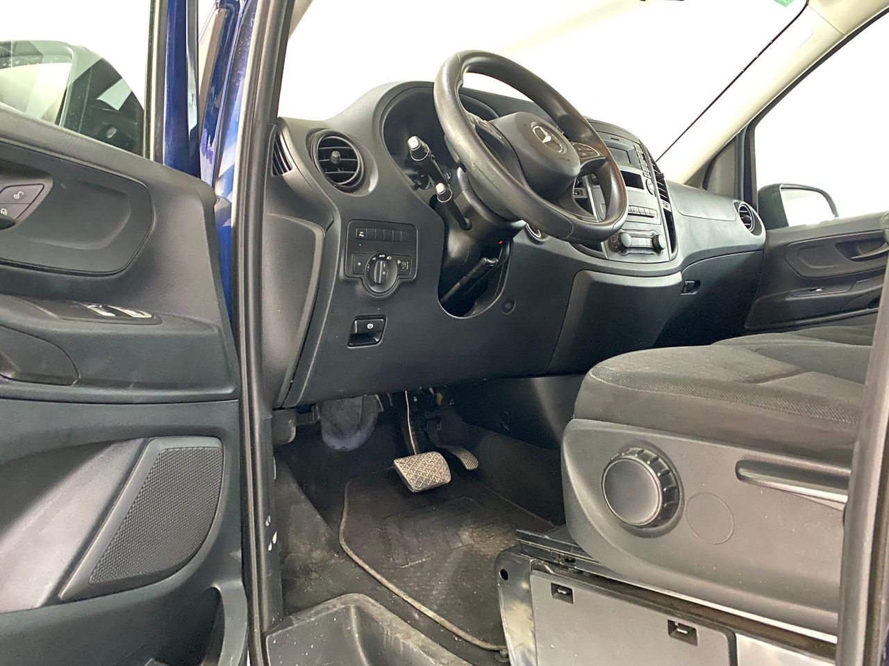 Foto Mercedes-Benz Vito 6