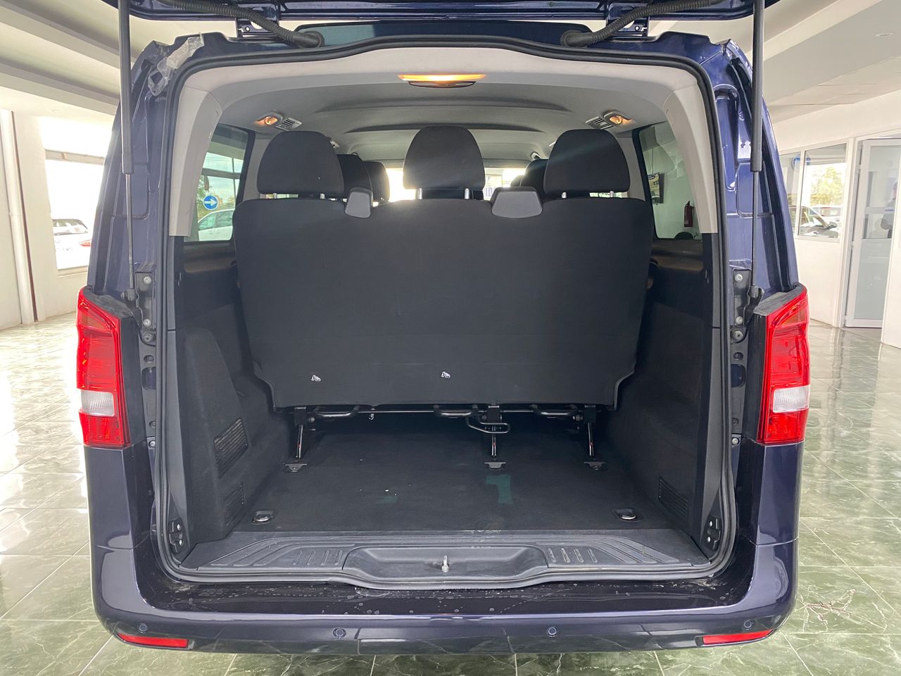 Foto Mercedes-Benz Vito 8