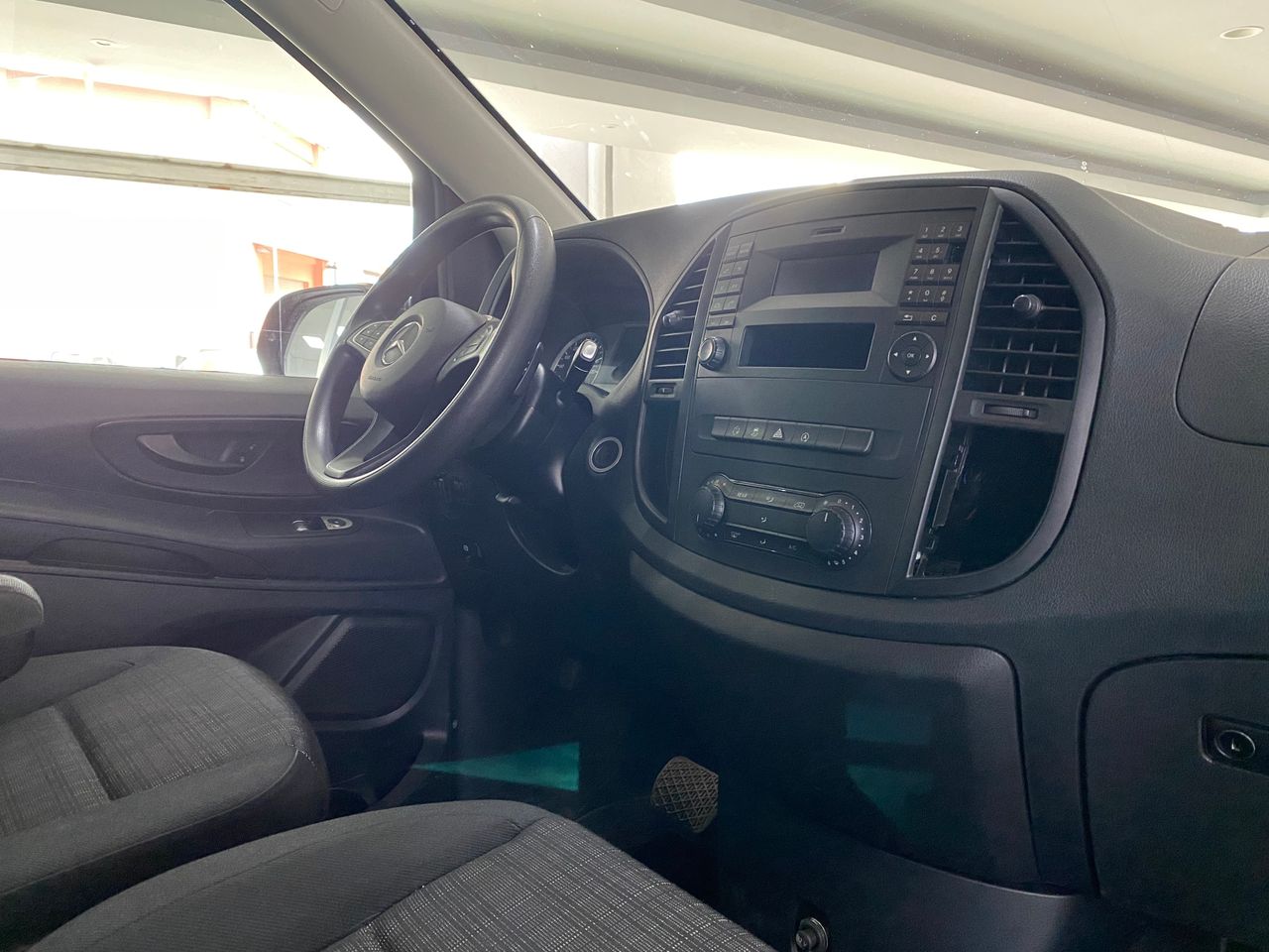 Foto Mercedes-Benz Vito 9