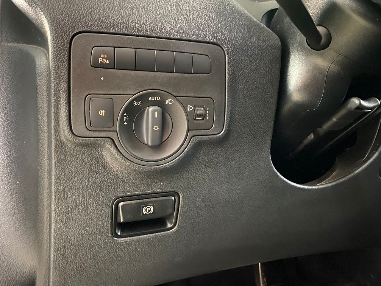 Foto Mercedes-Benz Vito 15
