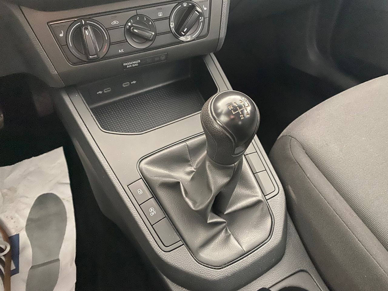 Foto Seat Ibiza 15