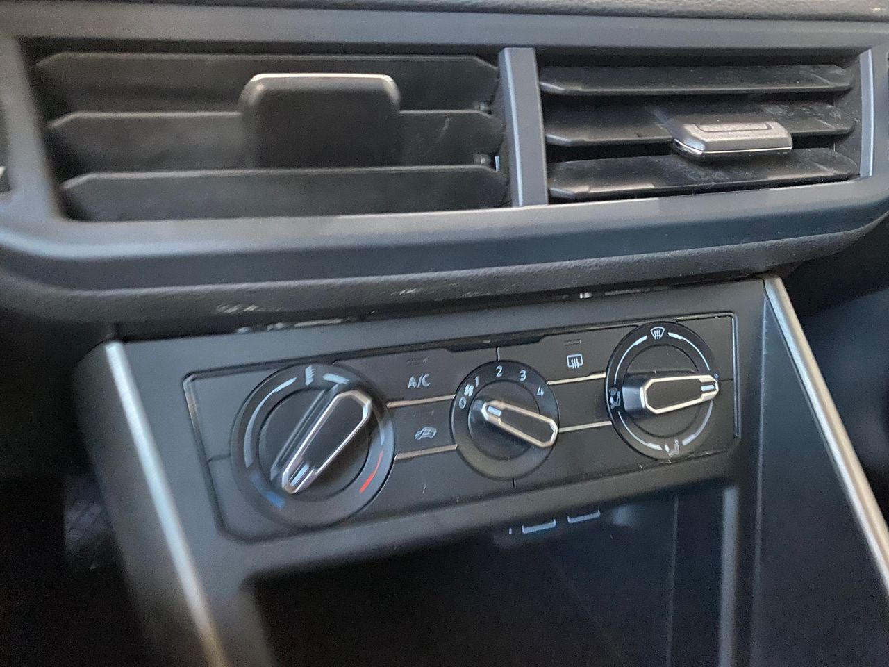 Foto Volkswagen Polo 13