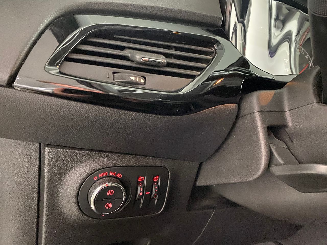 Foto Opel Corsa 16