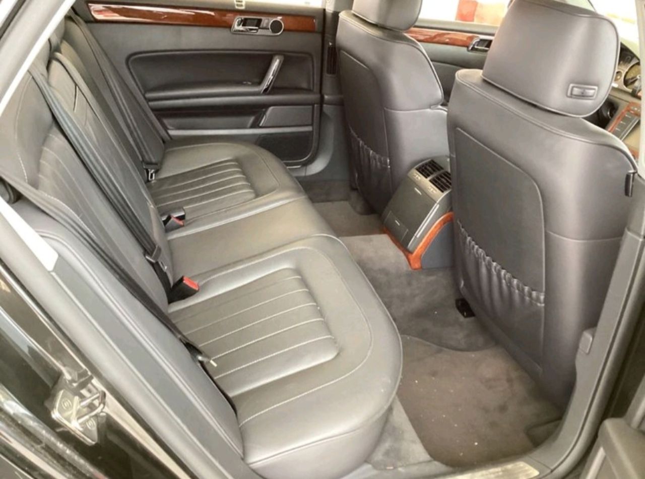 Foto Volkswagen Phaeton 12