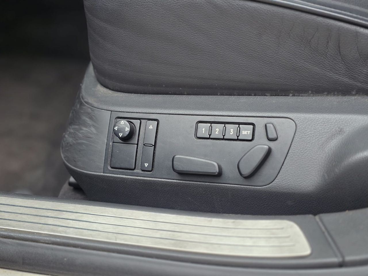 Foto Volkswagen Phaeton 17