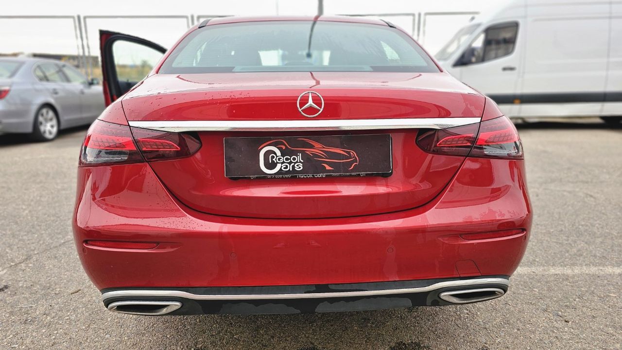 Foto Mercedes-Benz Clase E 10