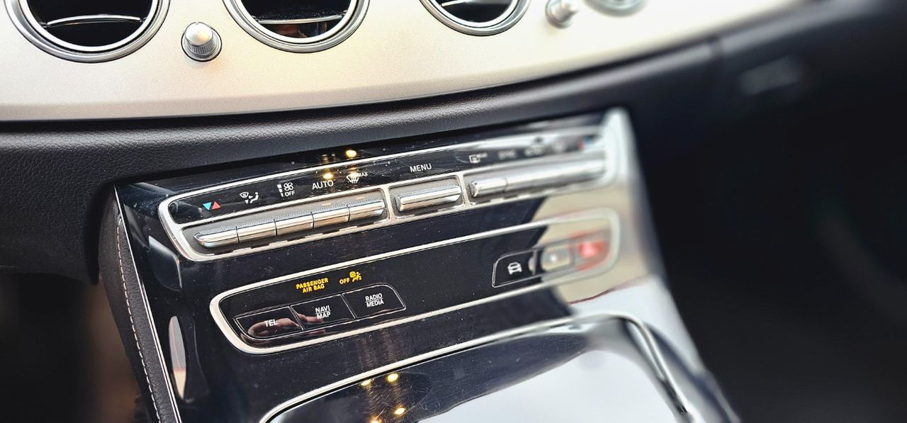 Foto Mercedes-Benz Clase E 18