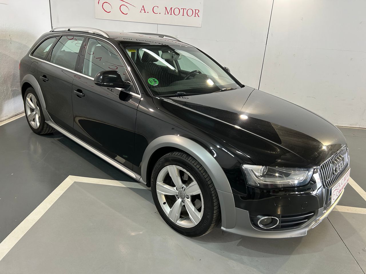 Foto Audi A4 Allroad Quattro 8