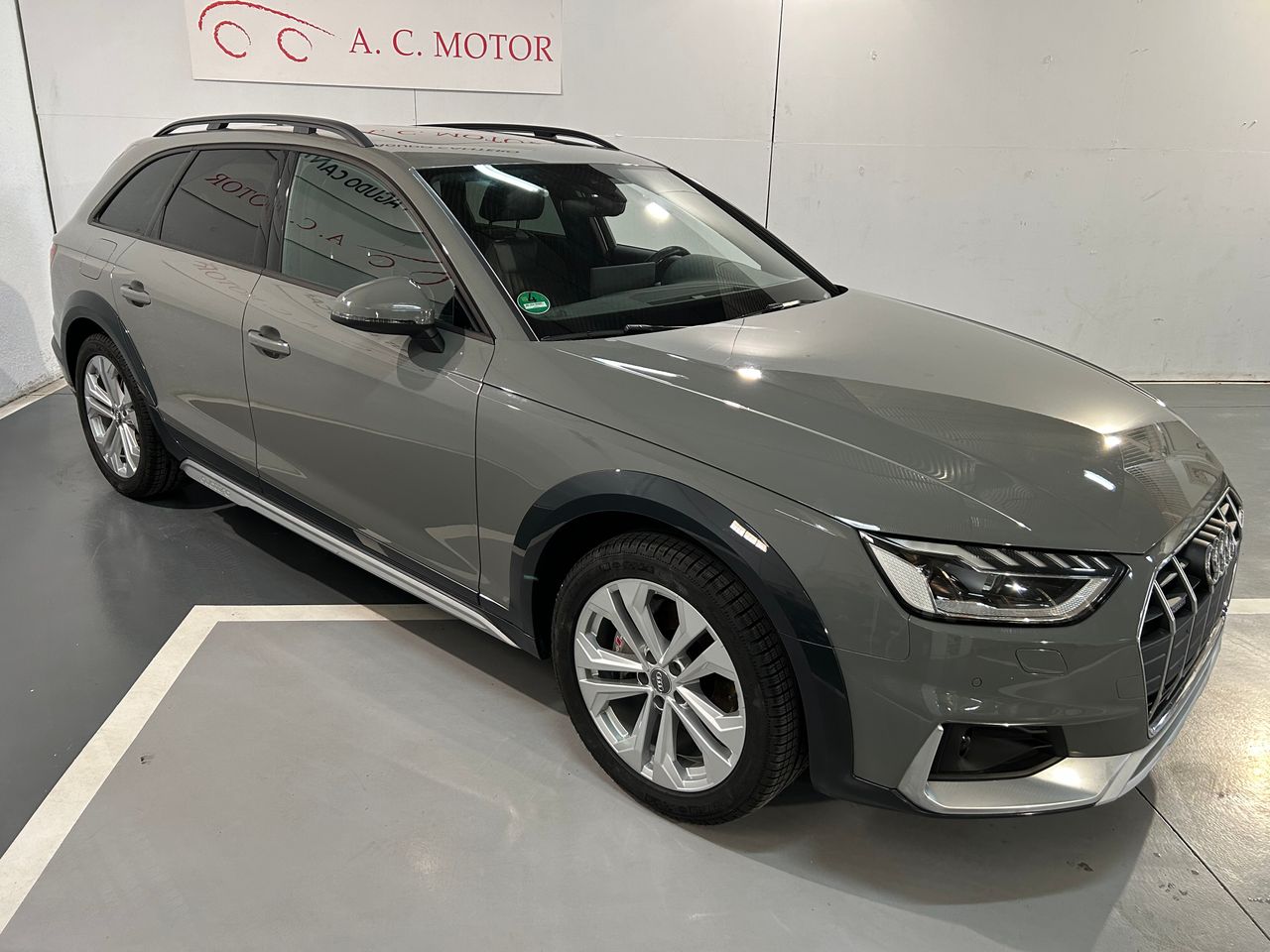 Foto Audi A4 Allroad Quattro 9