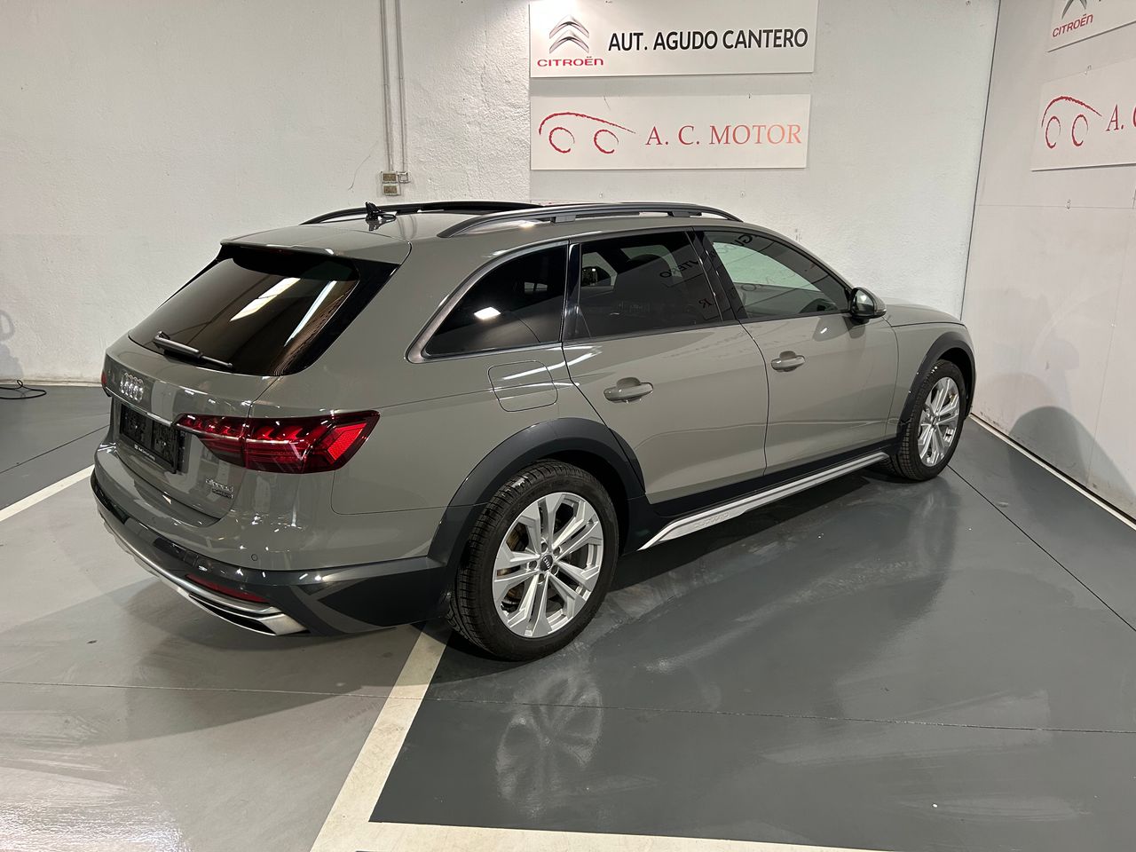 Foto Audi A4 24