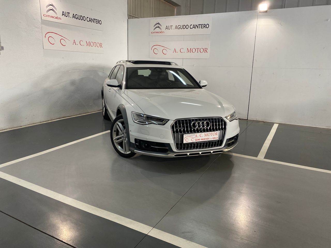 Foto Audi A6 Allroad Quattro 12