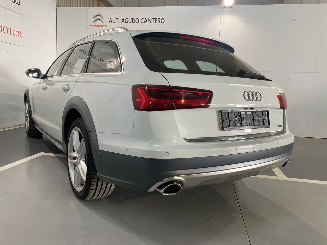 Foto Audi A6 Allroad Quattro 20