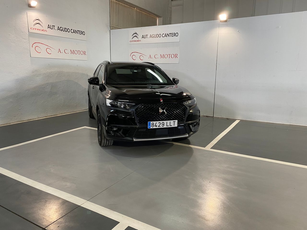 Foto DS Automobiles DS 7 8