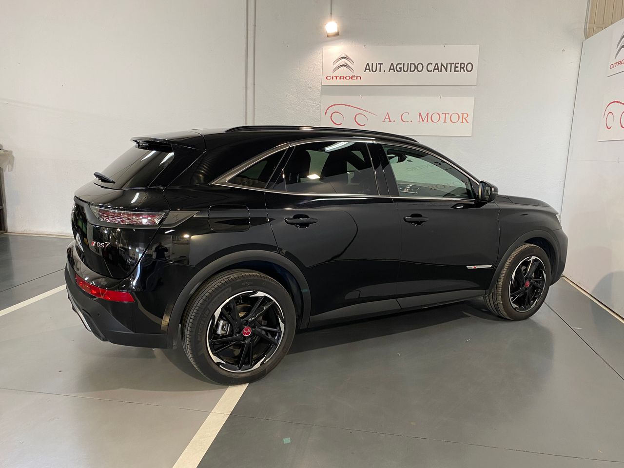 Foto DS Automobiles DS 7 21