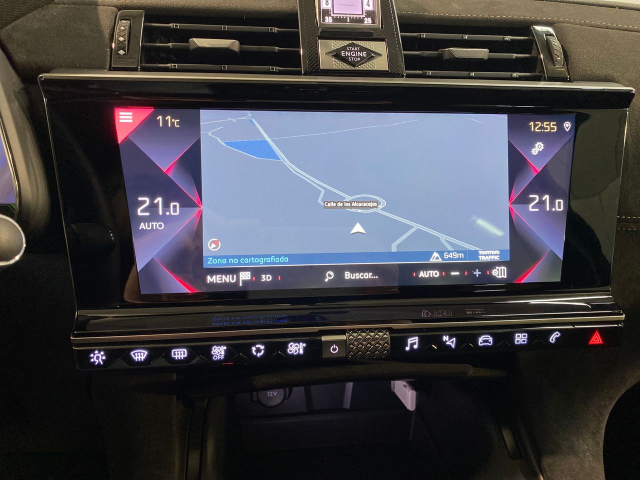 Foto DS Automobiles DS 7 26