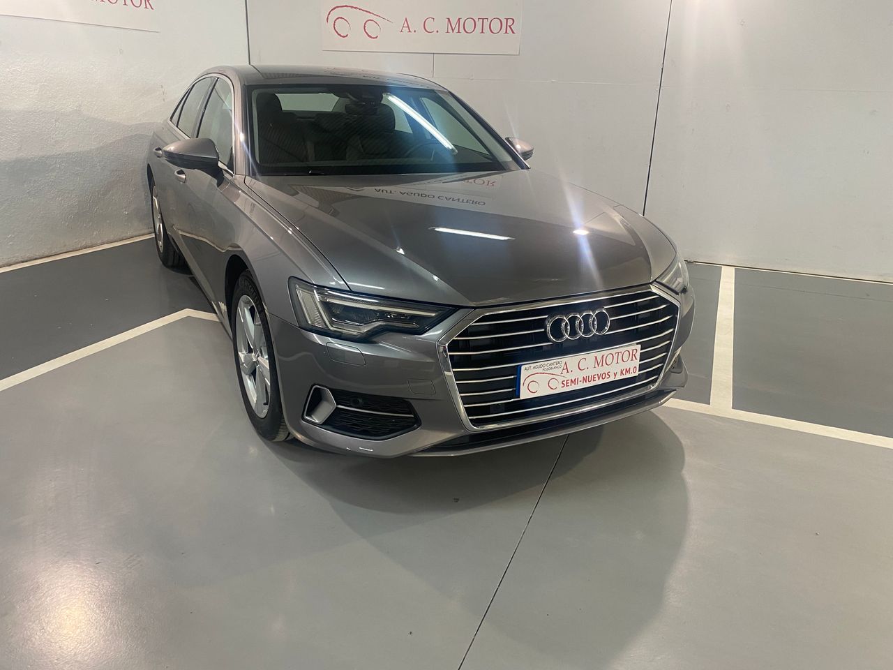 Foto Audi A6 4