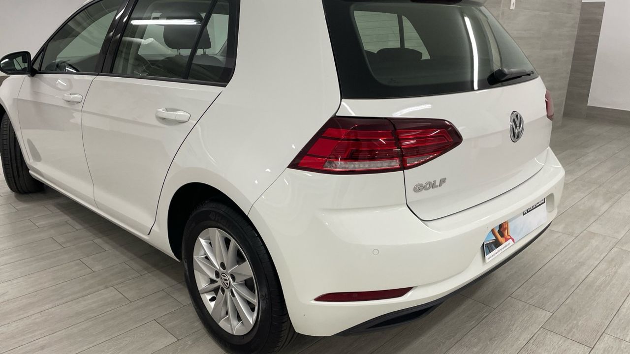 Foto Volkswagen Golf 15